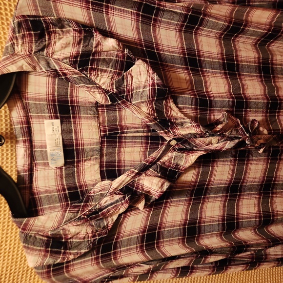 Blouse - Picture 2 of 3